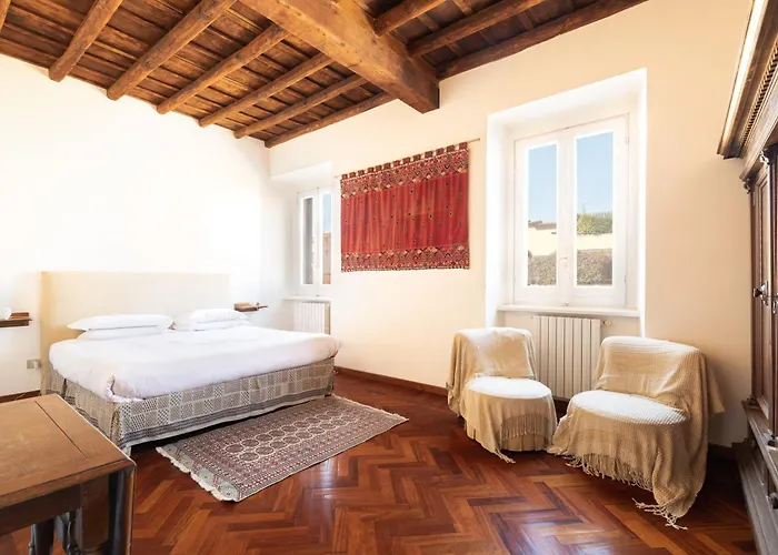 דירה Trevi Comfortable With Terrace | Romeloft רומא